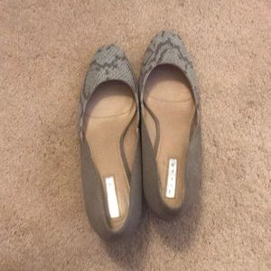 Tahari mixed material wedge heels!!!